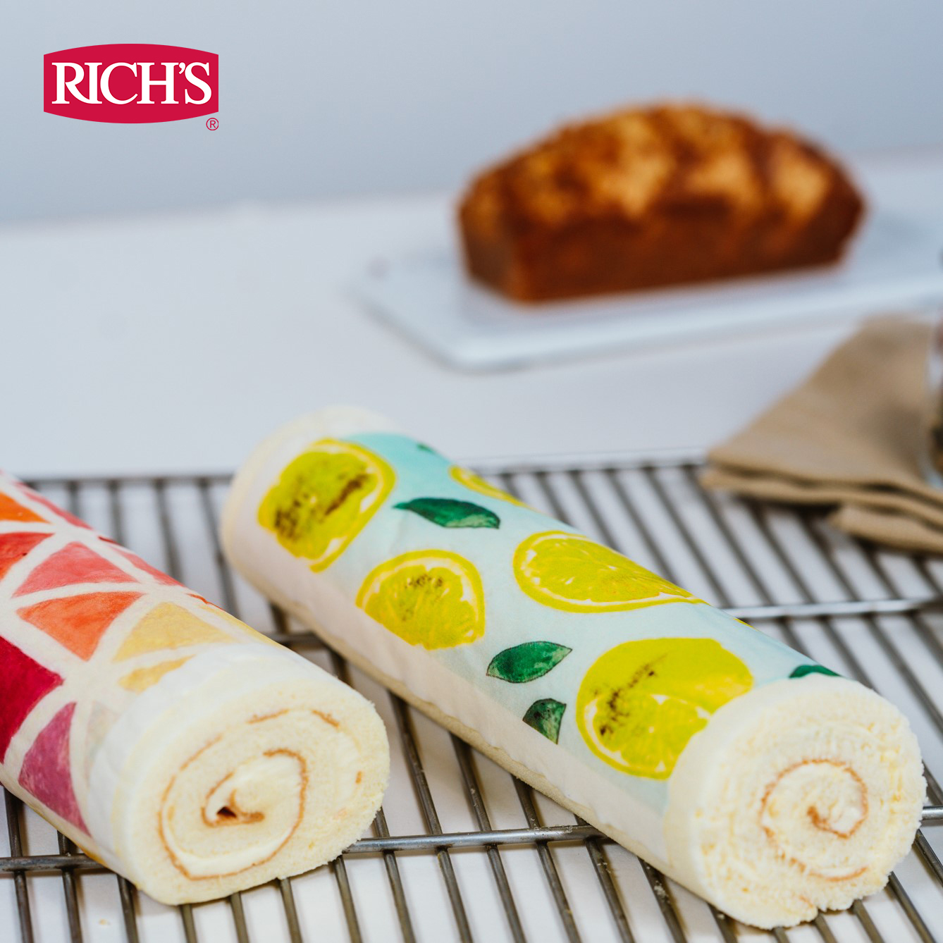 Chiffon Roll Cake With Patterns